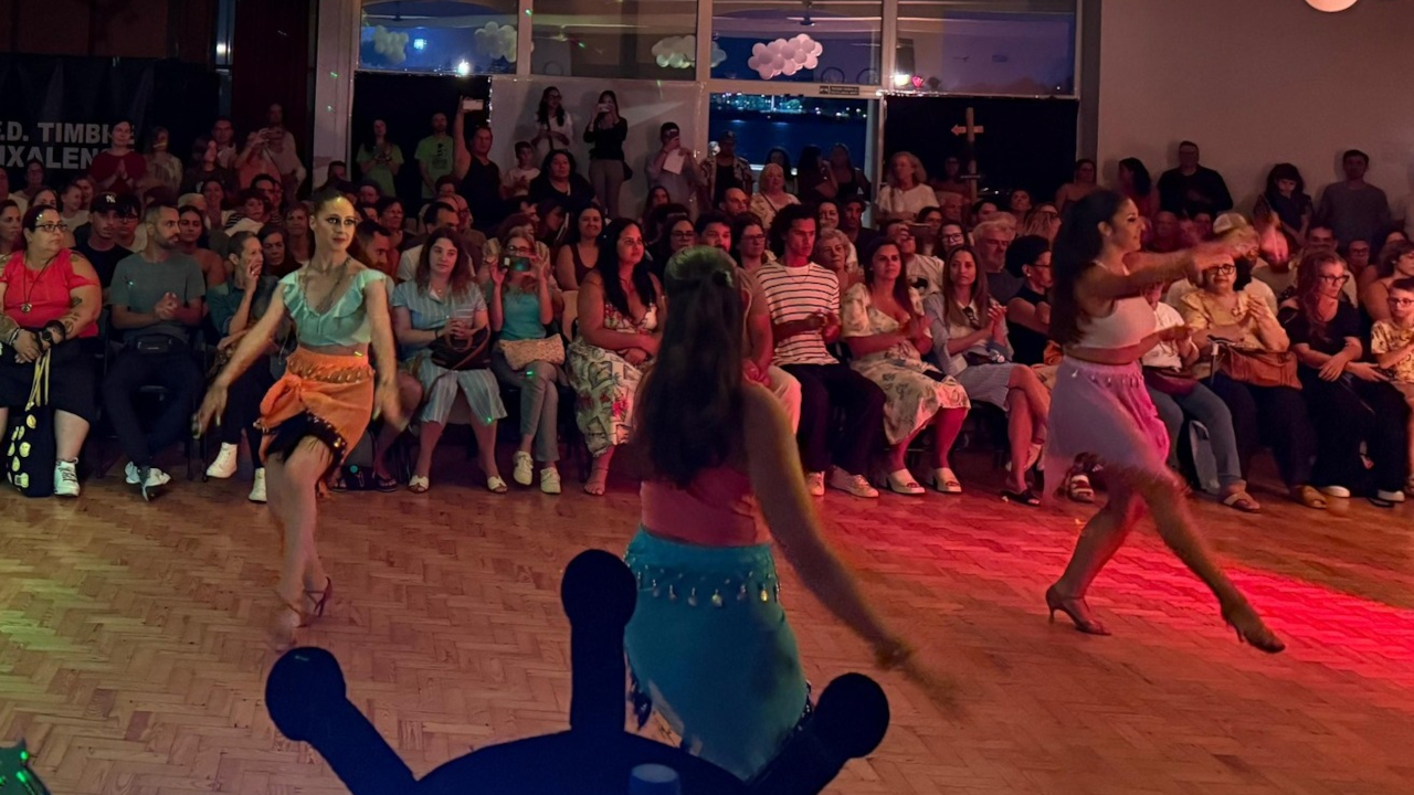 Dance2Express organiza espetáculo de final de época